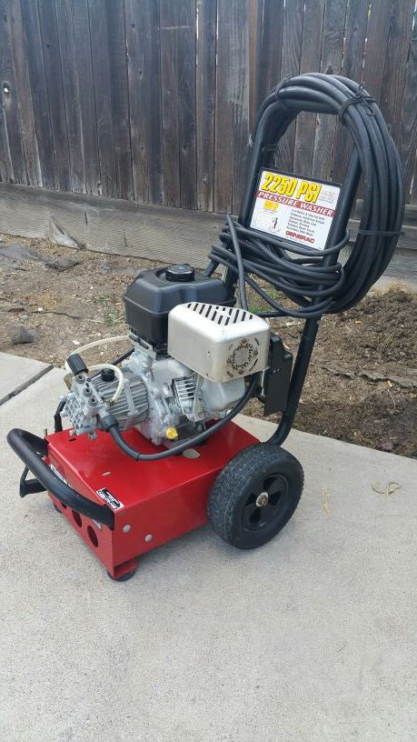 GENERAC 2250 PSI 6HP POWER PRESSURE WASHER for Sale in Sacramento, CA ...