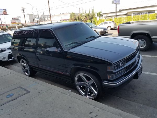 Chevy tahoe ss 1998 for Sale in Los Angeles, CA - OfferUp