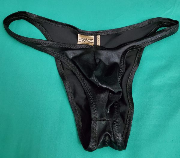 Men's Bodybuilding Posing Trunks-Medium for Sale in New York, NY - OfferUp