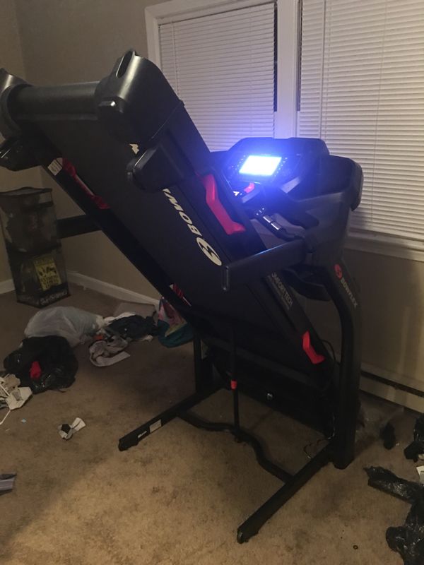 Bowflex bxt6 treadmill for Sale in Lowell, MA - OfferUp