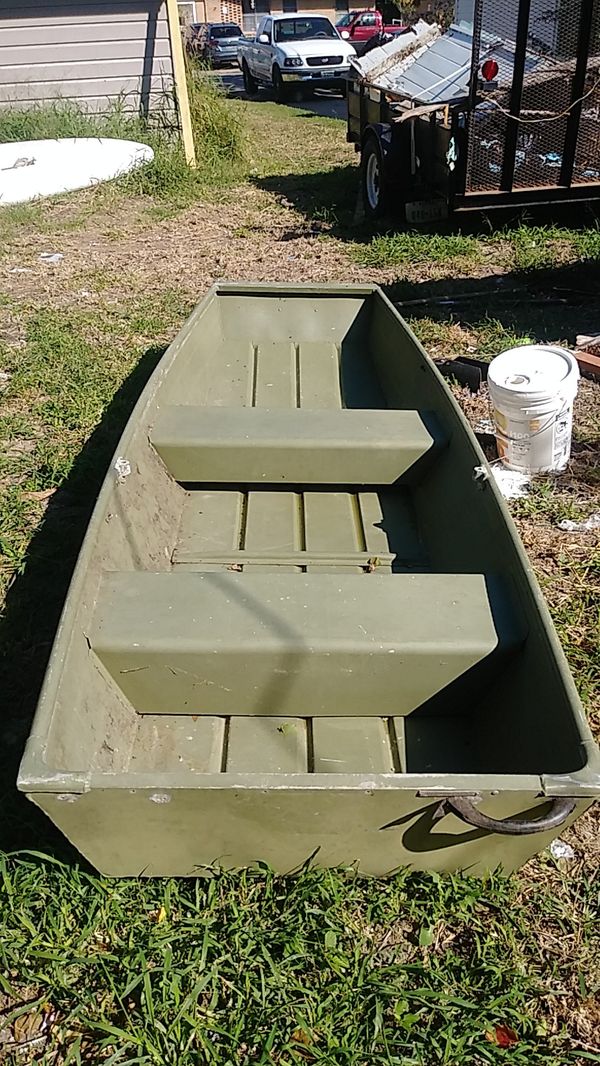 10ft john boat (lowes boats) for Sale in Corpus Christi, TX - OfferUp