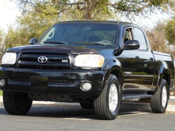 2006 Toyota Tundra crew cab 4x4 for Sale in Los Angeles, CA - OfferUp