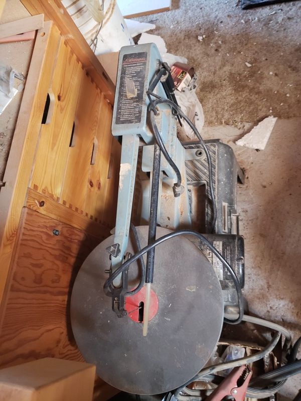DELTA 16” Scroll Saw 2 Speed Model 40560 for Sale in Tucson, AZ OfferUp