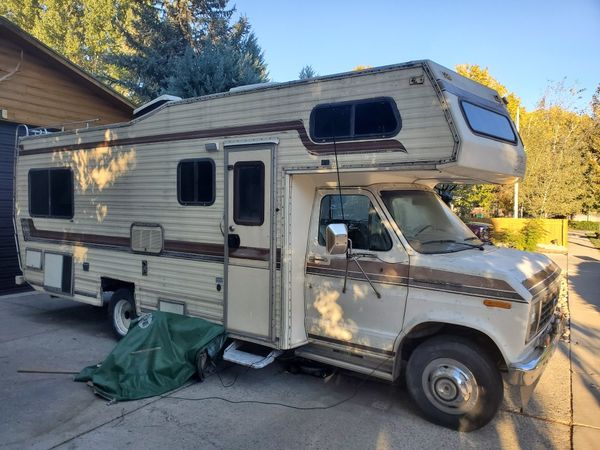 Ford econoline 1984