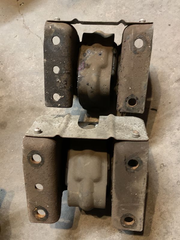 Silverado motor mounts for Sale in San Bernardino, CA OfferUp