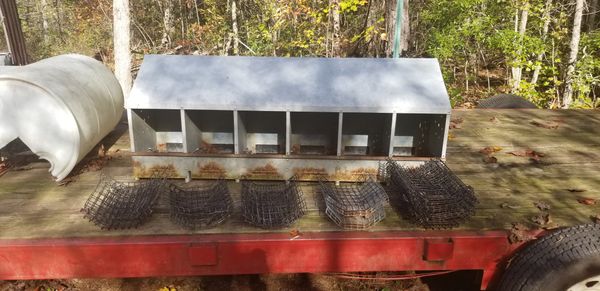  Chicken nesting box trays for Sale in Newnan GA - OfferUp