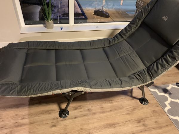 REI Kingdom Cot 3 (Brand new, Open Box) for Sale in Seattle, WA - OfferUp
