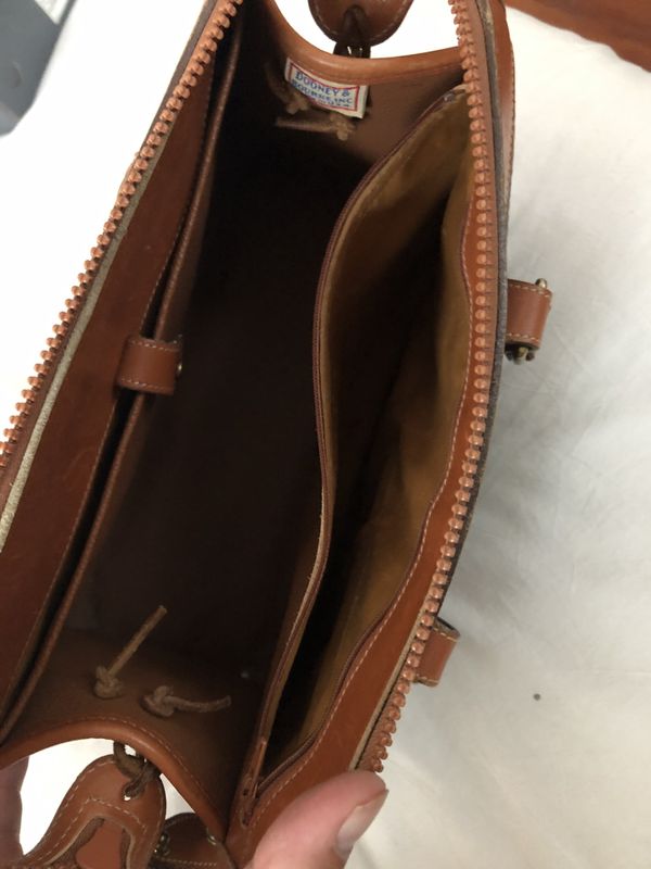 sell dooney and bourke purse