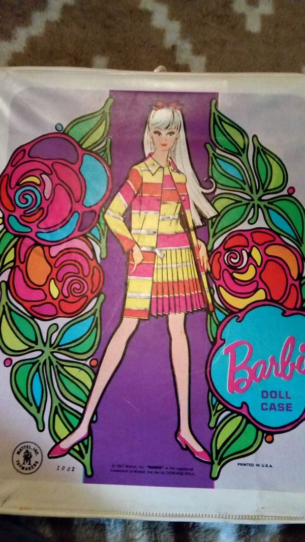 1967-barbie-doll-and-her-clothes-barbie-doll-case-all-original-for