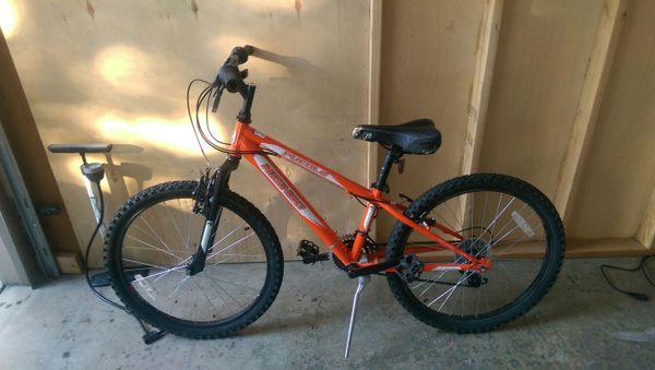 nishiki 24 inch mountain bike