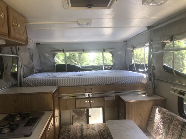 1994 Palomino Popup slide in truck camper for Sale in Inman, SC - OfferUp