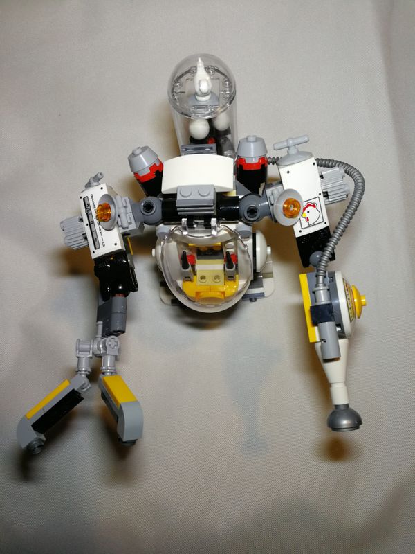 lego egghead minifigure