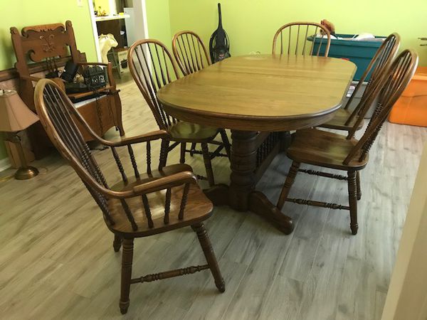 Walter Wabash Dining Room Table With Leaves