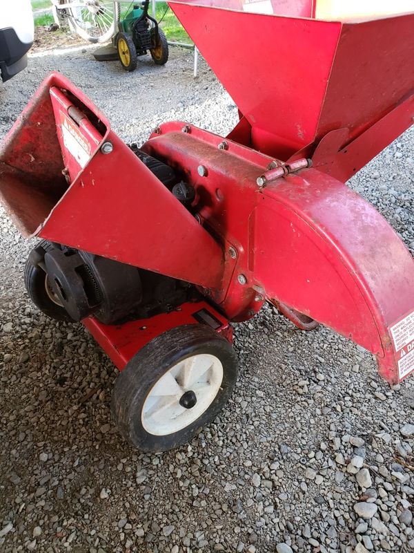 Mtd wood chipper shredder commercial heavy duty model for Sale in ...