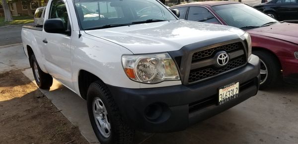 Toyota tacoma 2011 motor 4 cilindros 2.7 estándar millas 230,000 título