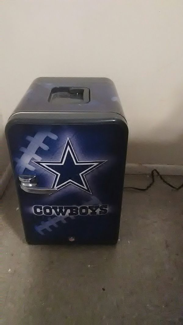Dallas Cowboys mini fridge for Sale in San Antonio, TX OfferUp