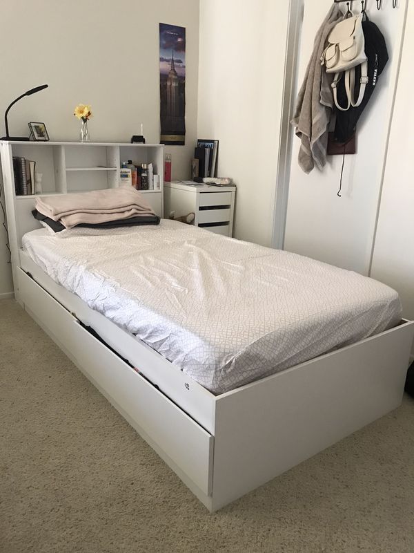Mainstays Mates Storage Bedframe with Bookcase Headboard, Twin, Soft ...