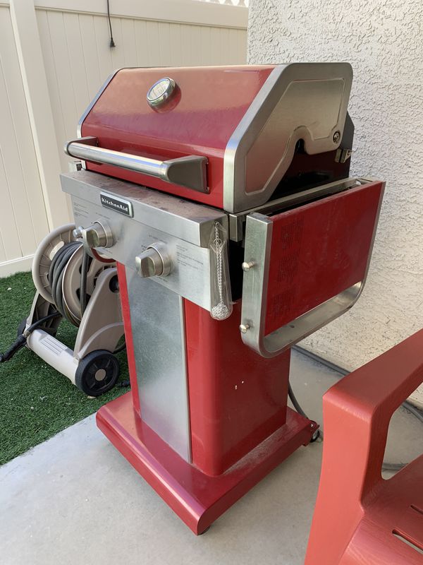 KitchenAid 2Burner Gas Grill in Red for Sale in Las Vegas, NV OfferUp