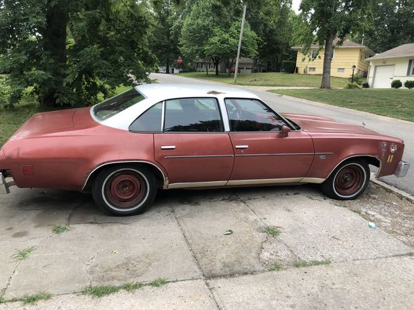 76 Chevy Malibu for Sale in Raytown, MO - OfferUp