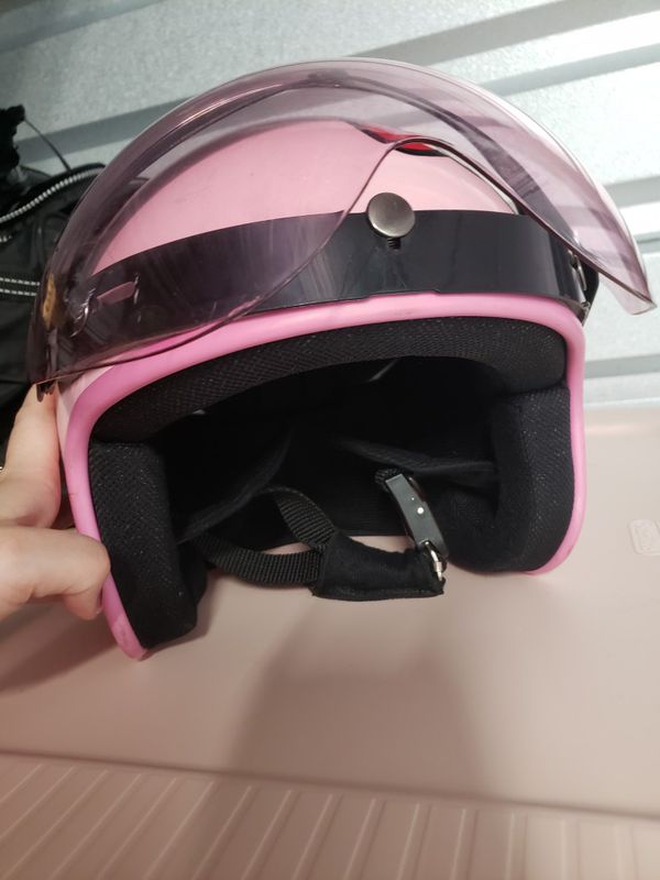 Hello Kitty Motorcycle Helmet for Sale in San Antonio, TX - OfferUp