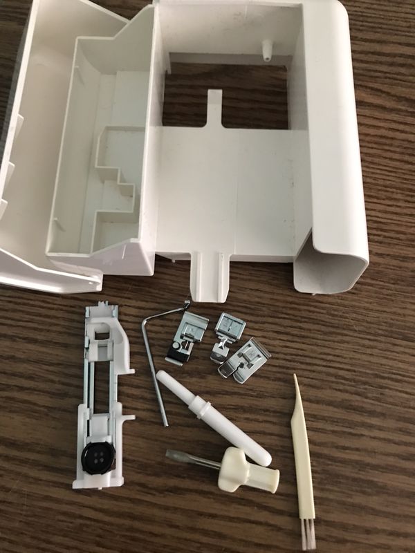 New home Janome memory craft 4000 sewing machine for Sale in Goodyear, AZ OfferUp