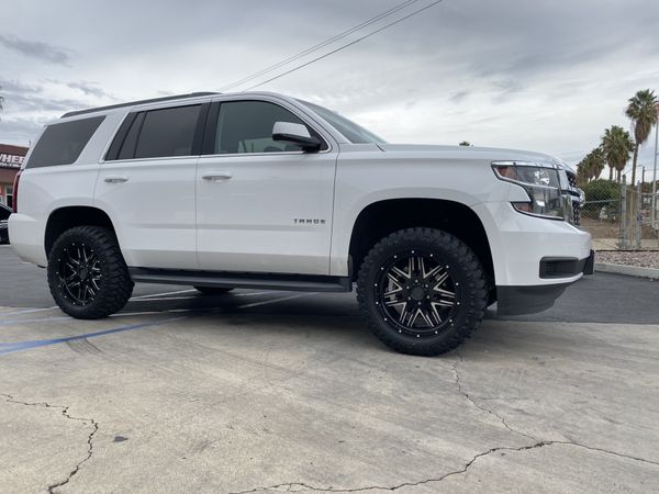 GMC Tahoe Rims 20” and 33” Tires NEW plus Free Leveling Kit for Sale in ...