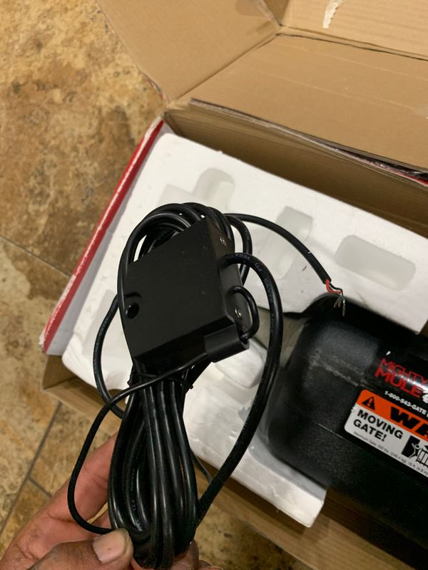 Mighty mule 360 gate opener for Sale in Glendale, AZ OfferUp