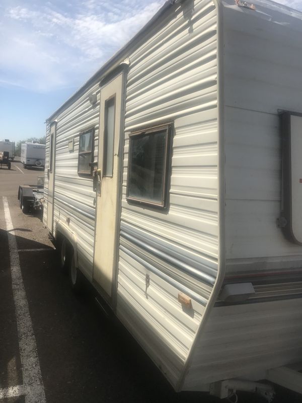  Travel trailer 1990 for Sale in Litchfield Park AZ - OfferUp