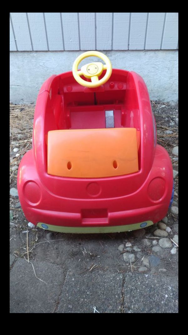Fisher price Volkswagen Beetle power wheel for Sale in Puyallup, WA