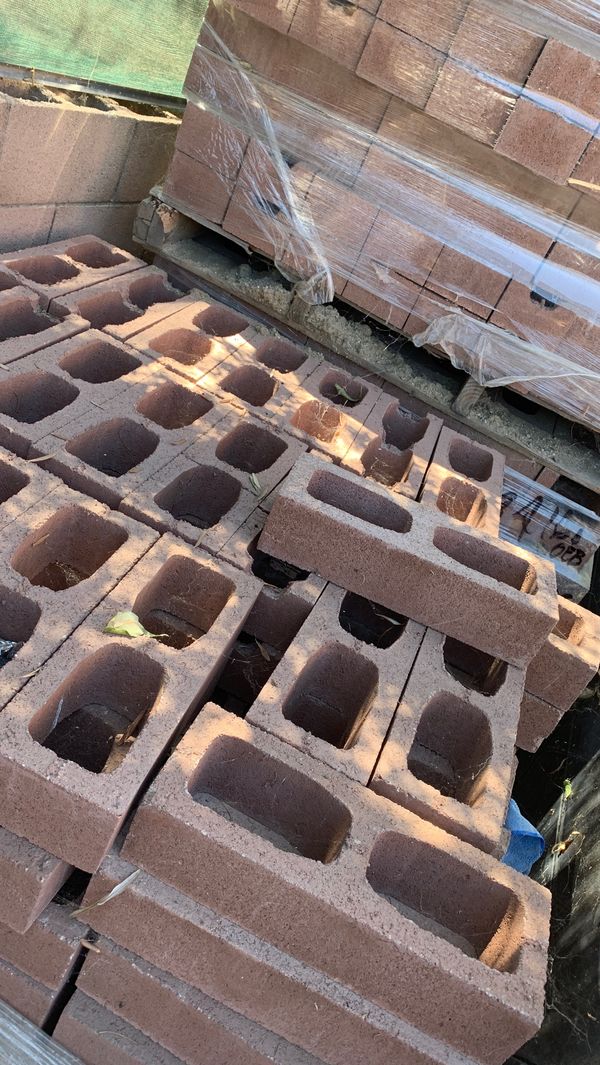 Brick pallets for Sale in Lake View Terrace, CA OfferUp