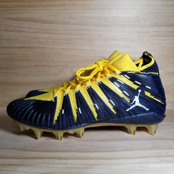 nike alpha menace elite flyknit