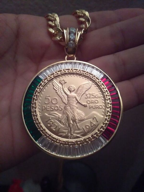 Cadena con Centenario Mexicano de 14k Oro Laminado for Sale in Houston