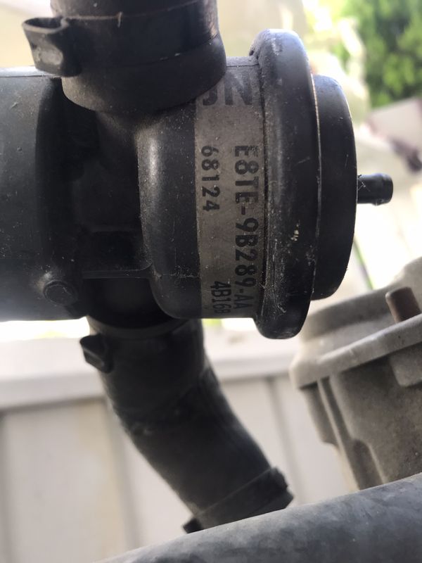 Ford OEM Smog Pump Air Injection Hose Assembly Air Diverter Valve F150