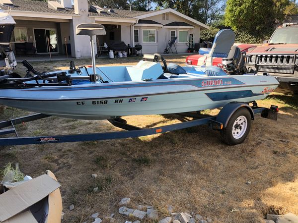 1986 Skeeter strada F80 bass boat original low HRS for Sale in Los ...